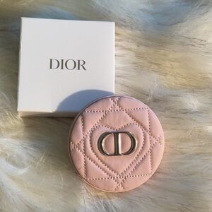 NWOT. Dior Pink Compact